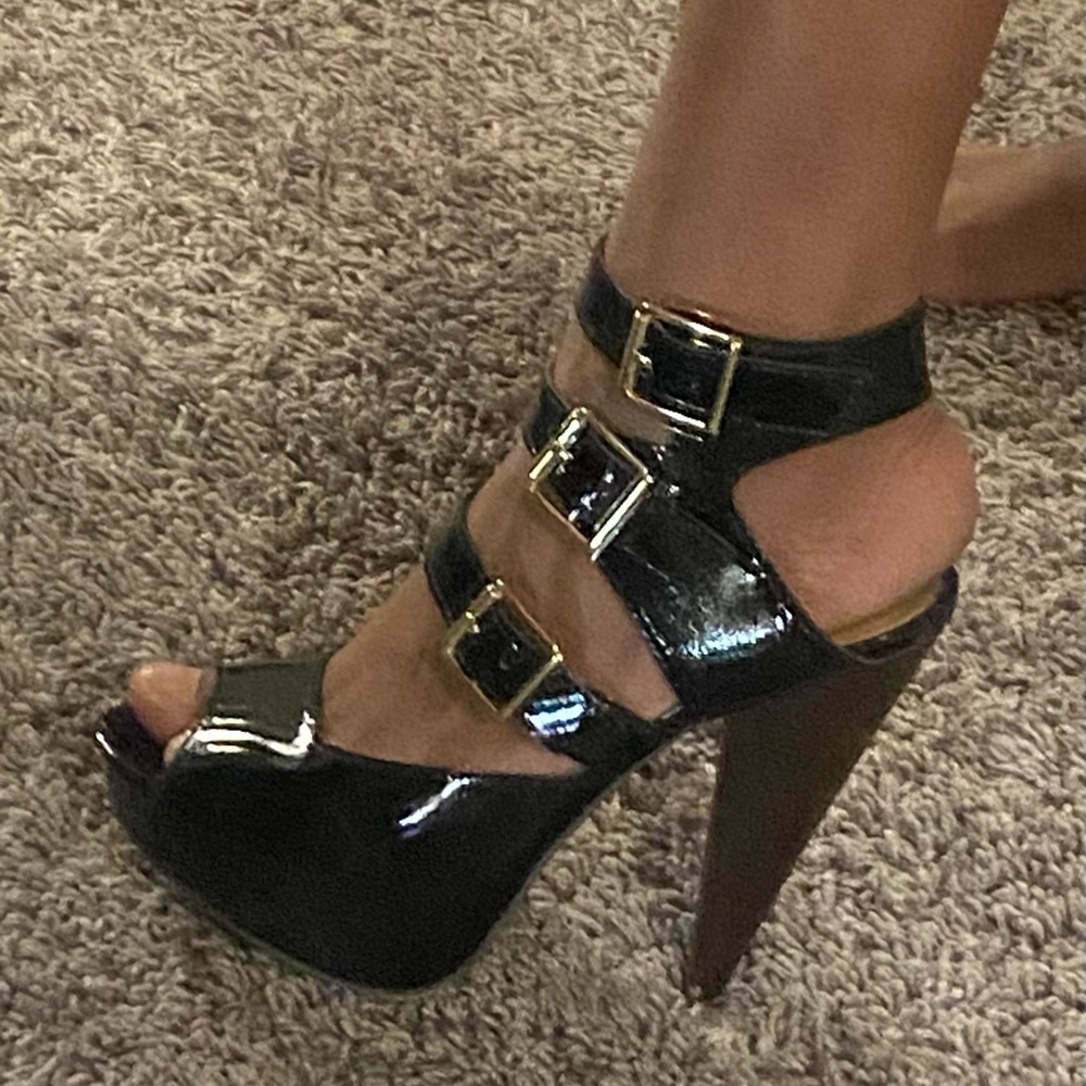 Steve Madden Strappy Wooden Heels